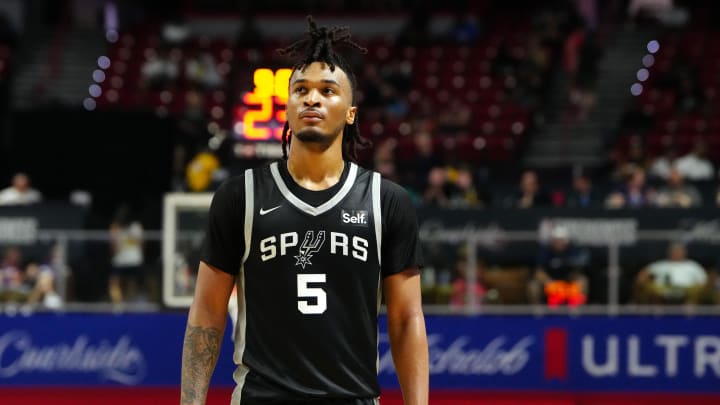 Jul 13, 2024; Las Vegas, NV, USA; San Antonio Spurs guard Stephon Castle (5) walks up court during the third quarter against the Portland Trail Blazers at Thomas & Mack Center. 