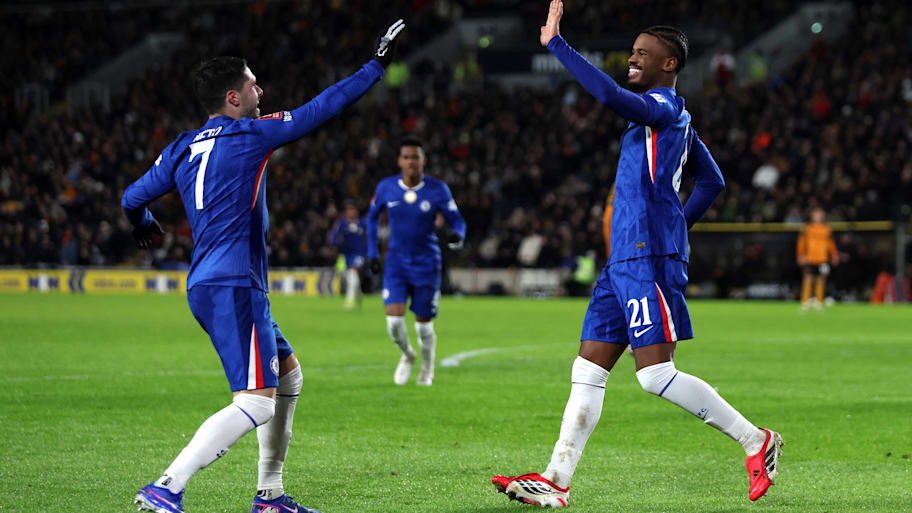 Pedro Neto, Jorrel Hato