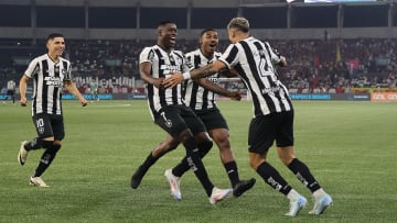 Botafogo foi o grande time da rodada, com goleada sobre o Flamengo