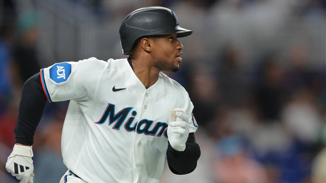 May 18, 2026; Miami, Florida, USA; Miami Marlins second baseman Xavier Edwards (9) rounds the bases after hitting a solo home run against the Atlanta Braves during the fifth inning at loanDepot Park. Mandatory Credit: Sam Navarro-Imagn Images