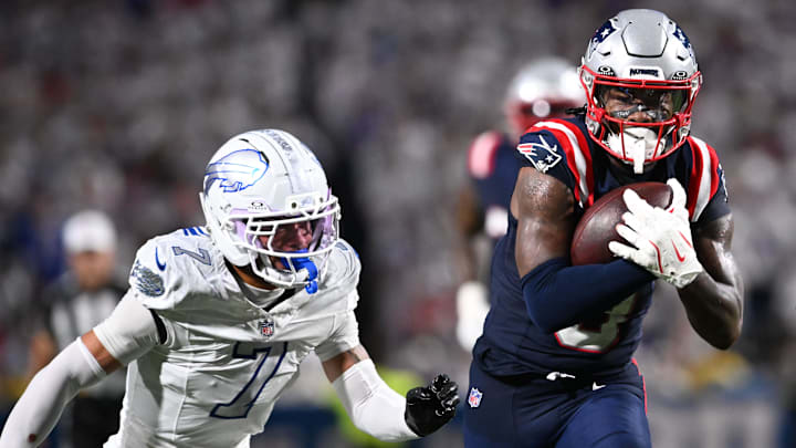 Oct 5, 2025; Orchard Park, New York, USA; New England Patriots wide receiver Stefon Diggs (8) makes a catch against the Buffalo Bills during the second half at Highmark Stadium. Mandatory Credit: Mark Konezny-Imagn Images