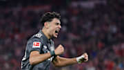 Rettete den Bayern mit seinem Traumtor einen Punkt: Aleks Pavlovic