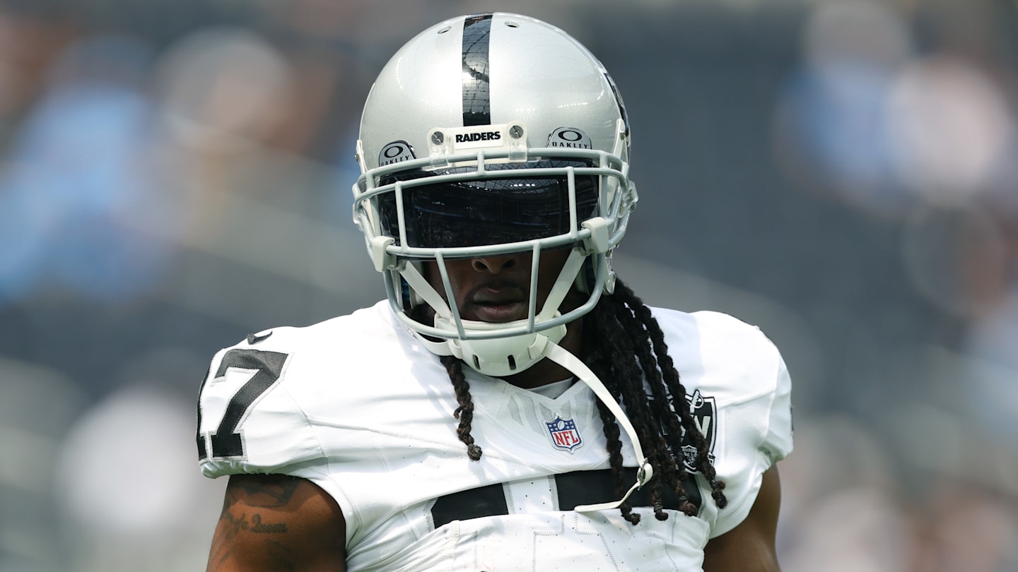 Davante Adams có những lời lẽ gay gắt dành cho Raiders trong cuộc họp báo đầu tiên của Jets