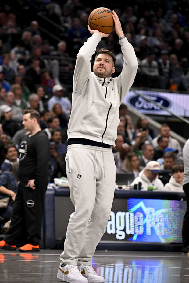 Mavericks stars Kyrie Irving, Luka Doncic not selected to 2025 NBA All