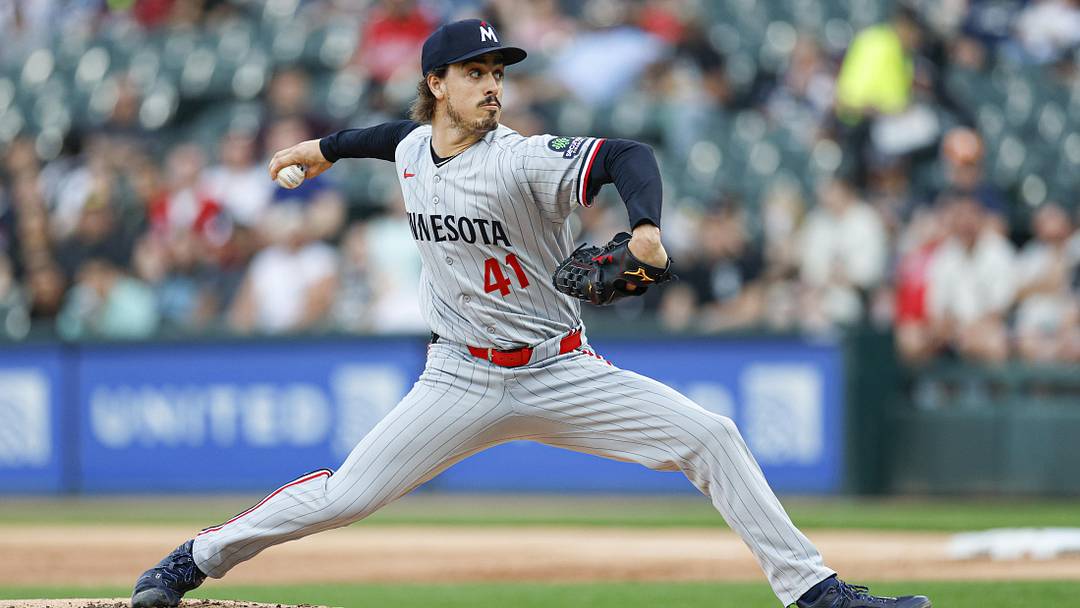 May 26, 2026; Chicago, Illinois, USA; Minnesota Twins starting pitcher Joe Ryan (41) delivers a pitch against the Chicago White Sox during the first inning at Rate Field. Mandatory Credit: Kamil Krzaczynski-Imagn Images