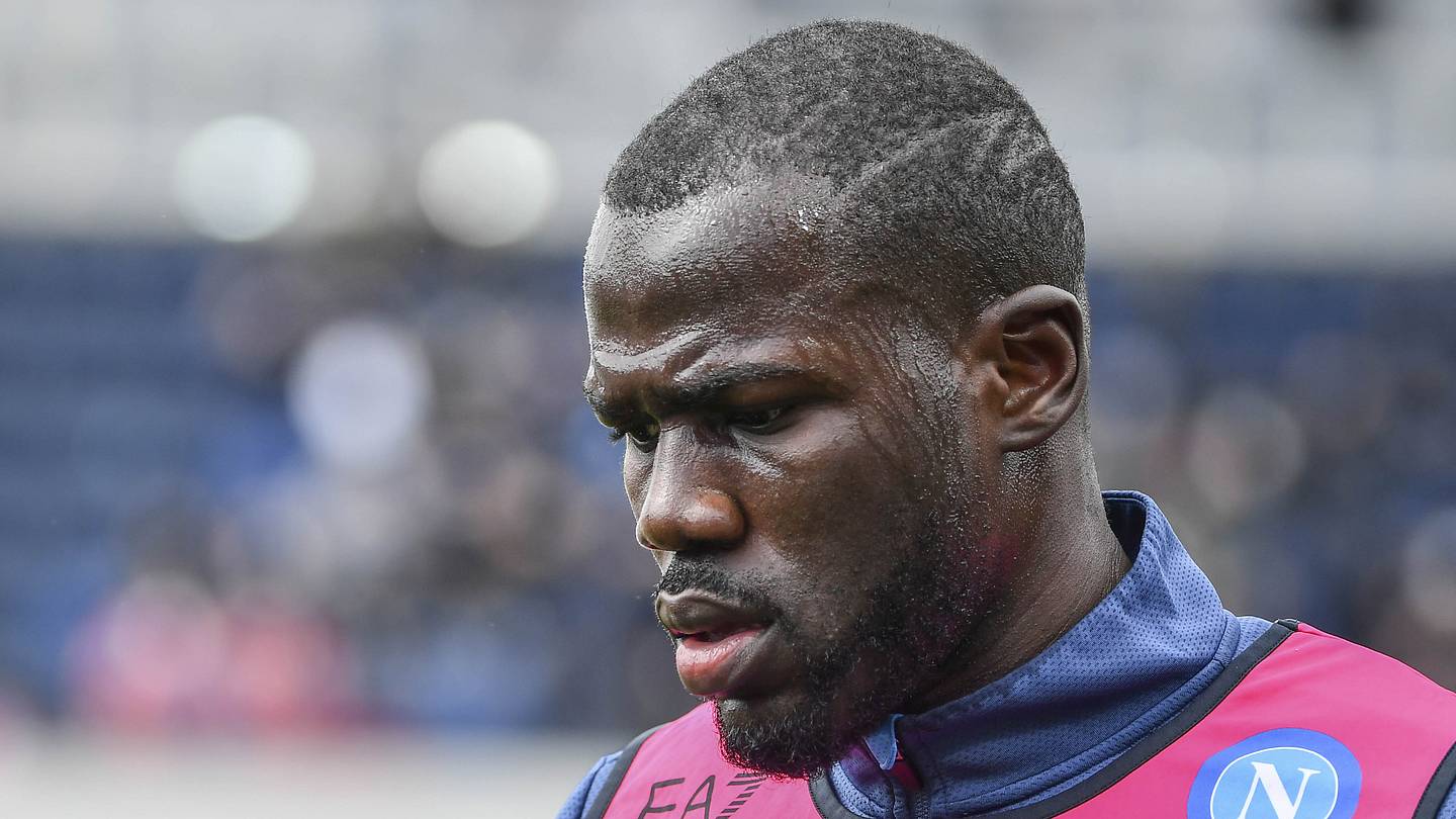 Kalidou Koulibaly Encore Cibl Par Des Insultes Racistes