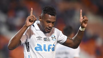 Contrato do meio-campista se encerra em dezembro