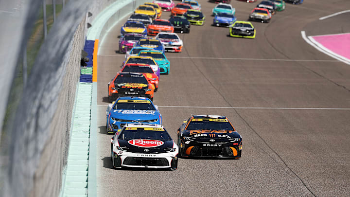 Straight Talk Wireless 400, Homestead-Miami Speedway, NASCAR