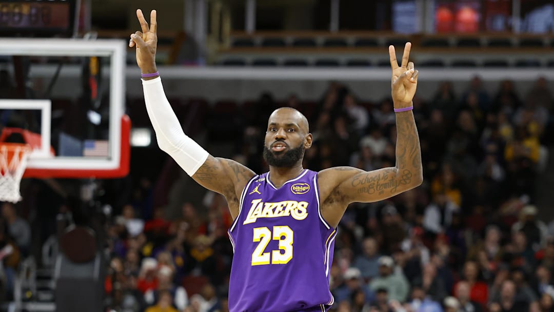Jan 26, 2026; Chicago, Illinois, USA; Los Angeles Lakers forward LeBron James (23) reacts against the Chicago Bulls during the second half at United Center. Mandatory Credit: Kamil Krzaczynski-Imagn Images