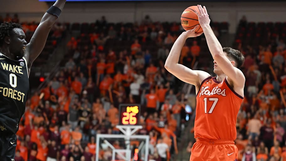 Neo Avdalas, North Carolina Tar Heels