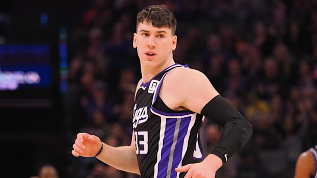 Sacramento Kings forward Jake LaRavia (33) after scoring a basket against the New Orleans Pelicans 