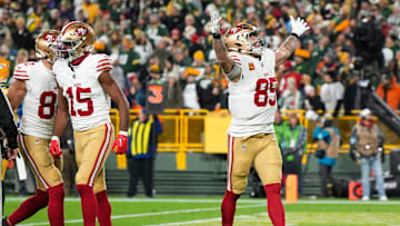George Kittle celebrates a touchdown vs the Green Bay Packers