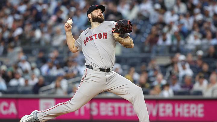 Aug 21, 2025; Bronx, New York, USA;  Boston Red Sox starting pitcher Lucas Giolito (54) pitches in the first inning against the New York Yankees at Yankee Stadium. Mandatory Credit: Wendell Cruz-Imagn Images