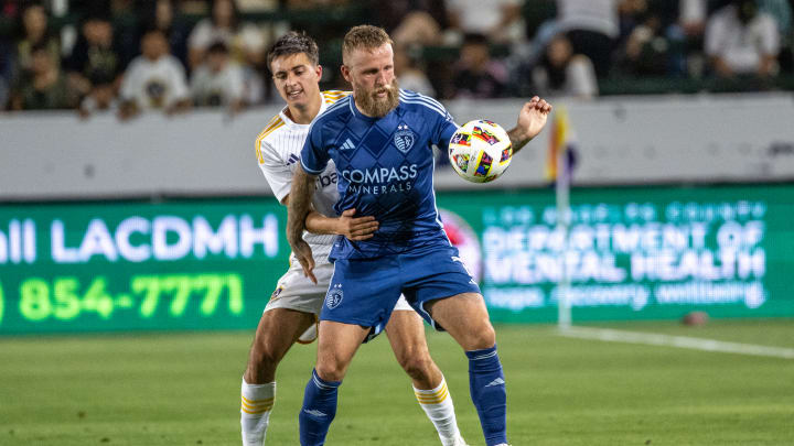 Sporting Kansas City  v Los Angeles Galaxy