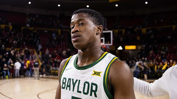 Baylor Bears guard VJ Edgecombe (7) against the Arizona State Sun Devils at Desert Financial Arena. 