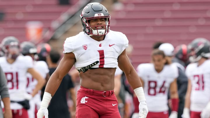 Nov 5, 2022; Stanford, California, USA; Washington State Cougars linebacker Daiyan Henley (1) before