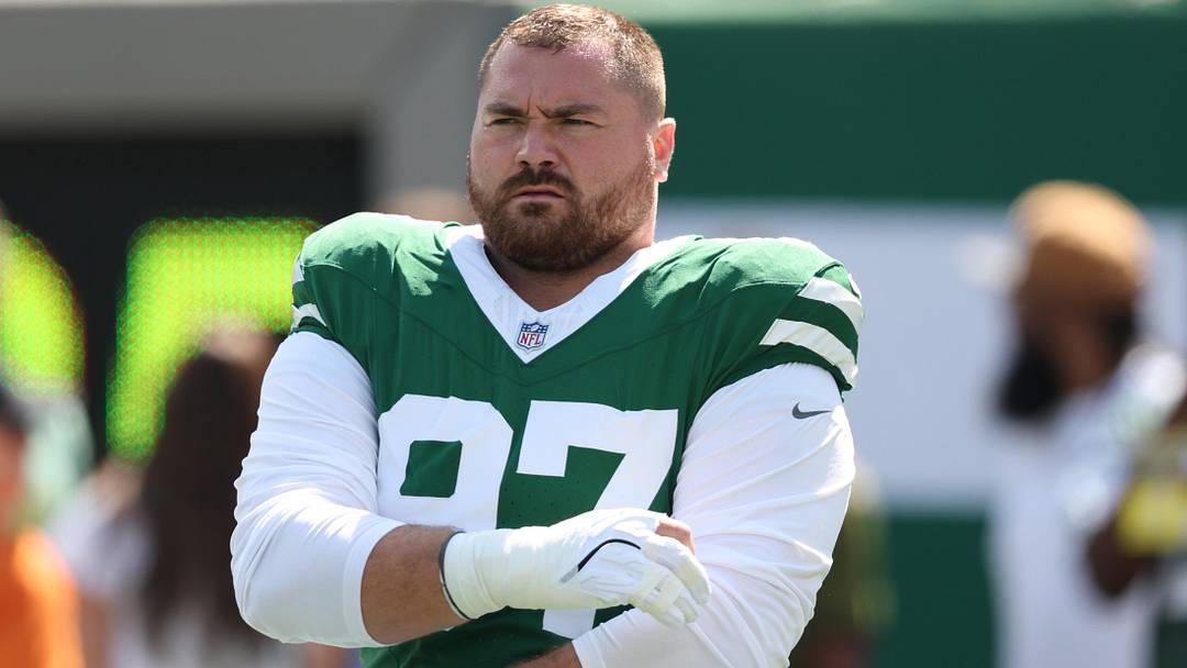 Harrison Phillips should be the Jets' next extension after Joe Tippman was locked down. 