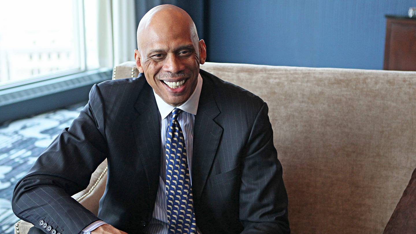 Lakers News: Kareem Abdul-Jabbar Reflects on Relationship with Jerry West - Vimarsana News