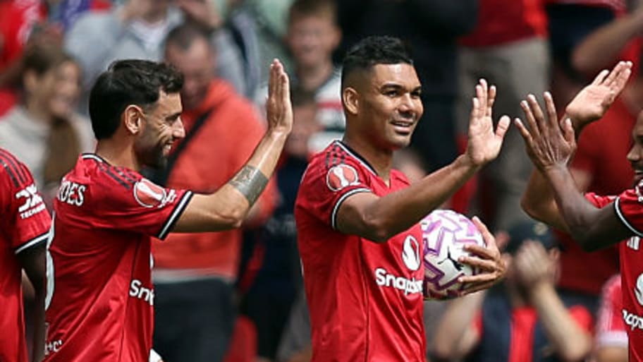 Bruno Fernandes, Casemiro