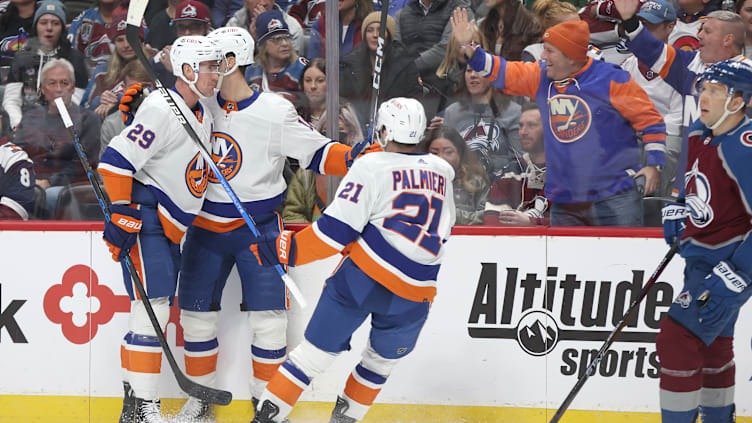 New York Islanders v Colorado Avalanche