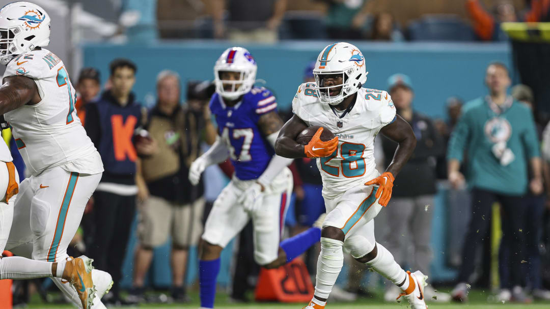 Buffalo Bills v Miami Dolphins