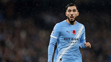 Rayan Cherki bientôt titulaire avec les Bleus ? Rayan Cherki bientôt titulaire avec les Bleus ?