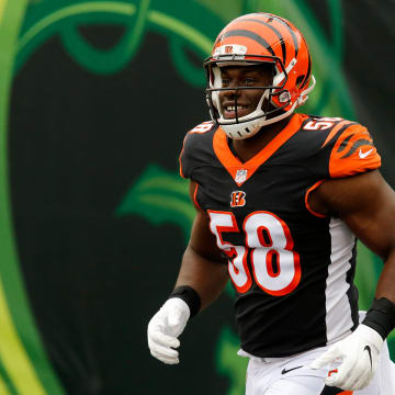 Cincinnati Bengals defensive end Carl Lawson (58) takes the field during introductions before the first quarter of the NFL Week 7 game between the Cincinnati Bengals and the Cleveland Browns at Paul Brown Stadium in downtown Cincinnati on Sunday, Oct. 25, 2020. The Bengals led 17-10 at halftime.

Cleveland Browns At Cincinnati Bengals