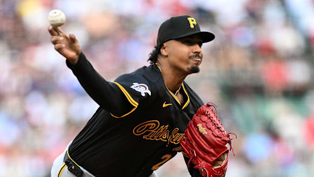 Pittsburgh Pirates starting pitcher Johan Oviedo