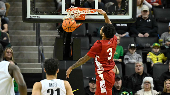 Nebraska guard Brice Williams dunks the ball during the first half.