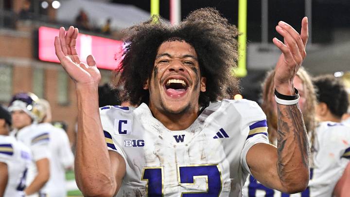 Washington Huskies wide receiver Denzel Boston