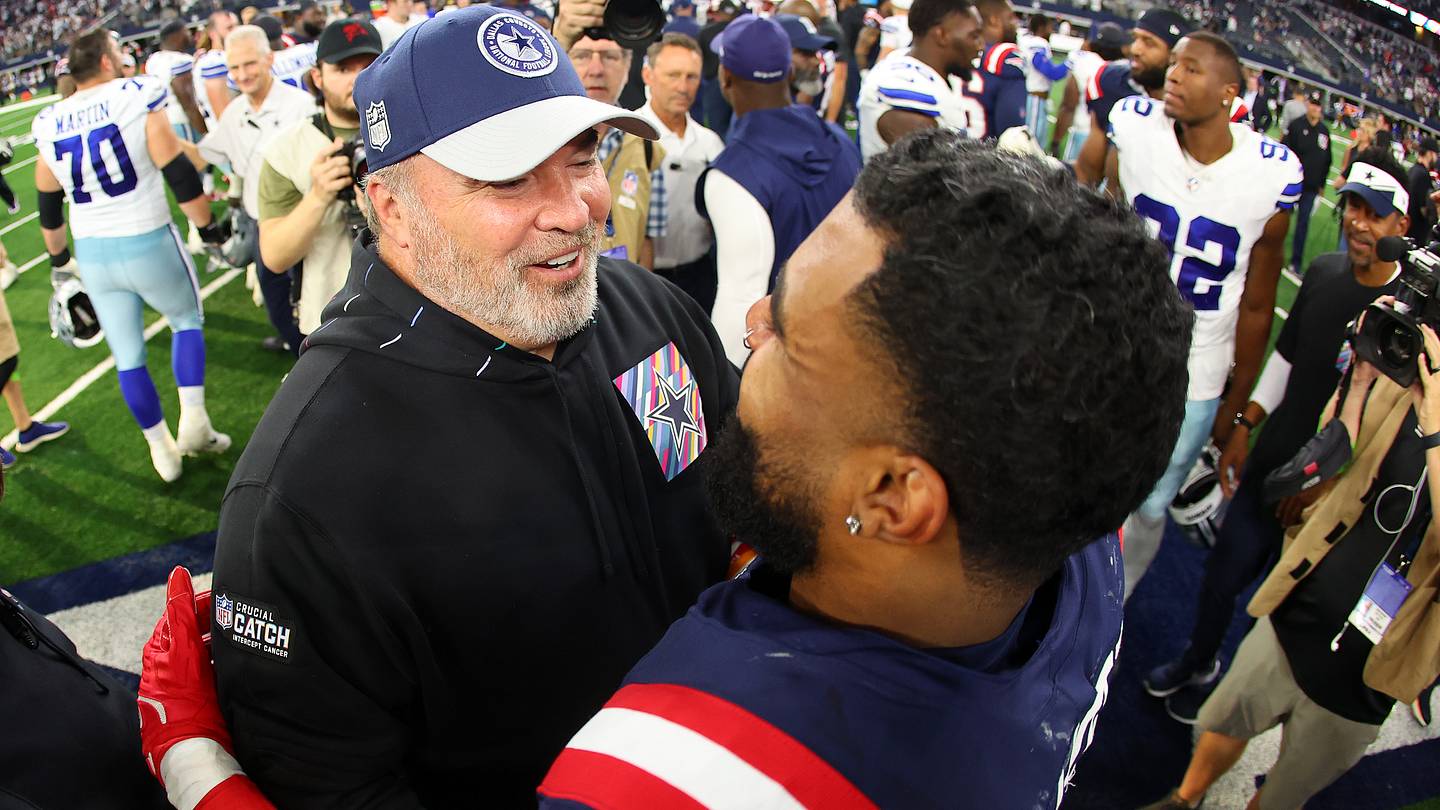 Mike McCarthy's plan for Ezekiel Elliott won't make Jerry Jones happy - Vimarsana News