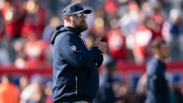New York Giants head coach Brian Daboll watches his team warmup during a week 9 game between New York Giants and San Francisco 49ers at MetLife Stadium on Sunday, Nov. 2, 2025.
