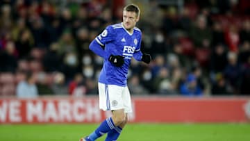 Jamie Vardy et les Foxes affrontent Napoli jeudi en Ligue Europa