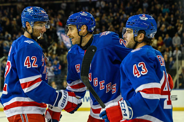 New York Rangers left wing Conor Sheary (43)