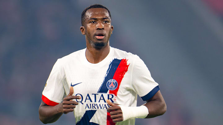 Le PSG veut prolonger plusieurs joueurs Le PSG veut prolonger plusieurs joueurs