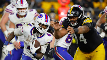 Buffalo Bills v Pittsburgh Steelers