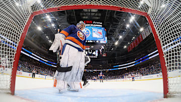 The New York Islanders will be looking to keep their playoff hopes alive by defeating the Nashville Predators at home on Saturday.