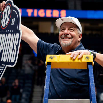 Bruce Pearl led the Auburn Tigers to an SEC Tournament Championship in 2024.