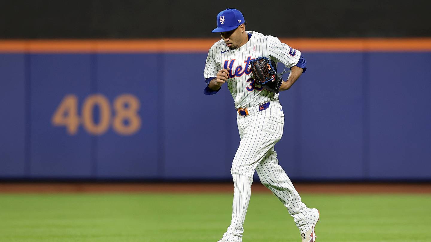 Edwin Diaz open to drastic change to help Mets after another blown save - Vimarsana News