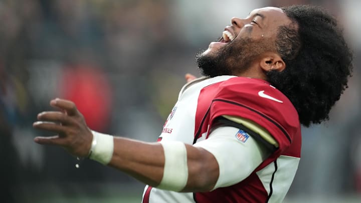 Sep 18, 2022; Paradise, Nevada, USA; Arizona Cardinals quarterback Kyler Murray (1) celebrates after the Cardinals defeated the Las Vegas Raiders 29-23 in overtime at Allegiant Stadium. Mandatory Credit: Stephen R. Sylvanie-Imagn Images Sep 18, 2022; Paradise, Nevada, USA; Arizona Cardinals quarterback Kyler Murray (1) celebrates after the Cardinals defeated the Las Vegas Raiders 29-23 in overtime at Allegiant Stadium. Mandatory Credit: Stephen R. Sylvanie-Imagn Images