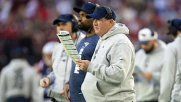 New England Patriots offensive coordinator Alex Van Pelt against the Arizona Cardinals at State Farm Stadium.