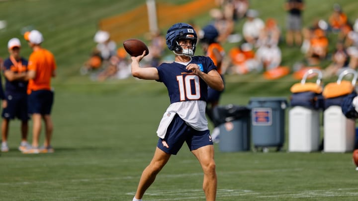 Jul 26, 2024; Englewood, CO, USA; Denver Broncos quarterback Bo Nix (10) during training camp at Broncos Park Powered by CommonSpirit. Mandatory Credit: Isaiah J. Downing-USA TODAY Sports