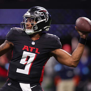 Michael Penix Jr. put up 21 points in the final four minutes of each half against the Carolina Panthers in Week 18.
