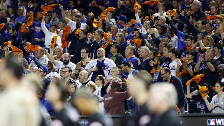 Mets fans hope for deep postseason run