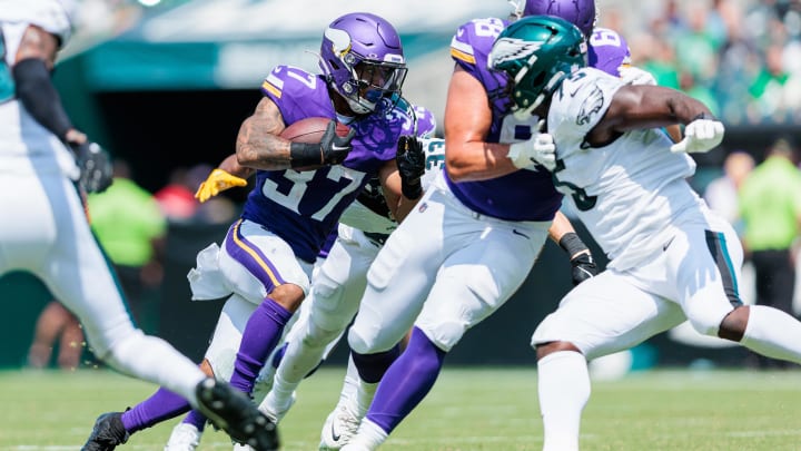 Minnesota Vikings running back Myles Gaskin (37) runs the ball against the Philadelphia Eagles during the second quarter at Lincoln Financial Field this preseason.