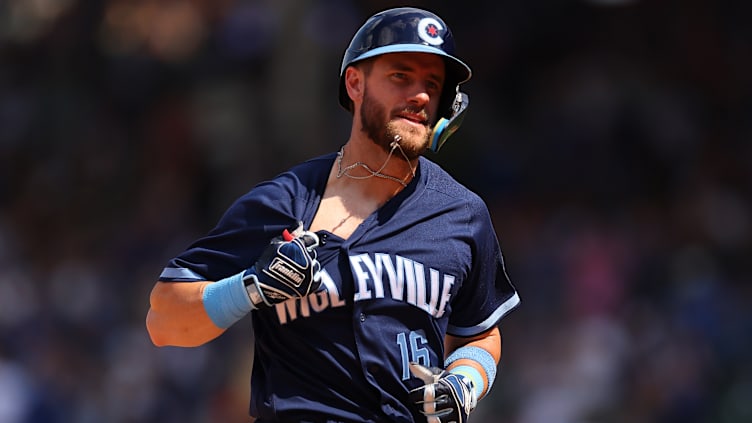 Milwaukee Brewers v Chicago Cubs