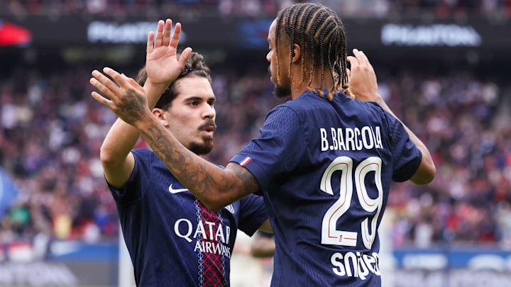 Le PSG est toujours leader de Ligue 1. Le PSG est toujours leader de Ligue 1.