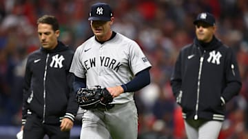 El relevista de los Yankees Ian Hamilton abandonó el Juego 3 contra Cleveland 