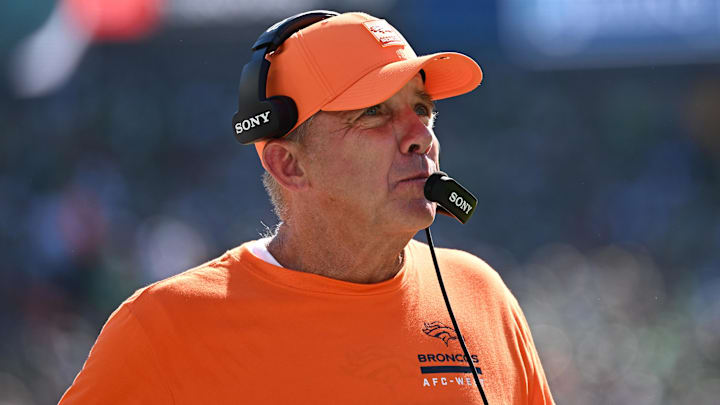 Oct 5, 2025; Philadelphia, Pennsylvania, USA; Denver Broncos head coach Sean Payton looks on in the second half against the Philadelphia Eagles at Lincoln Financial Field. Oct 5, 2025; Philadelphia, Pennsylvania, USA; Denver Broncos head coach Sean Payton looks on in the second half against the Philadelphia Eagles at Lincoln Financial Field.