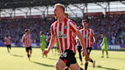 Brentford FC v Manchester United - Premier League